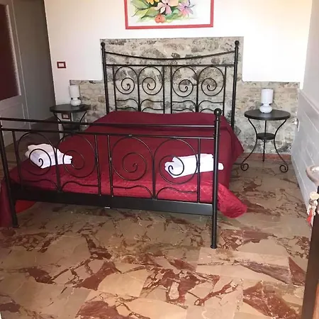 Bibi * Vibo Valentia